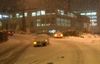 Verkehrsunfall auf schneebedeckter Strasse in Herisau.